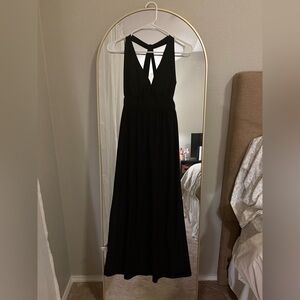 Black Backless Maxi Dress